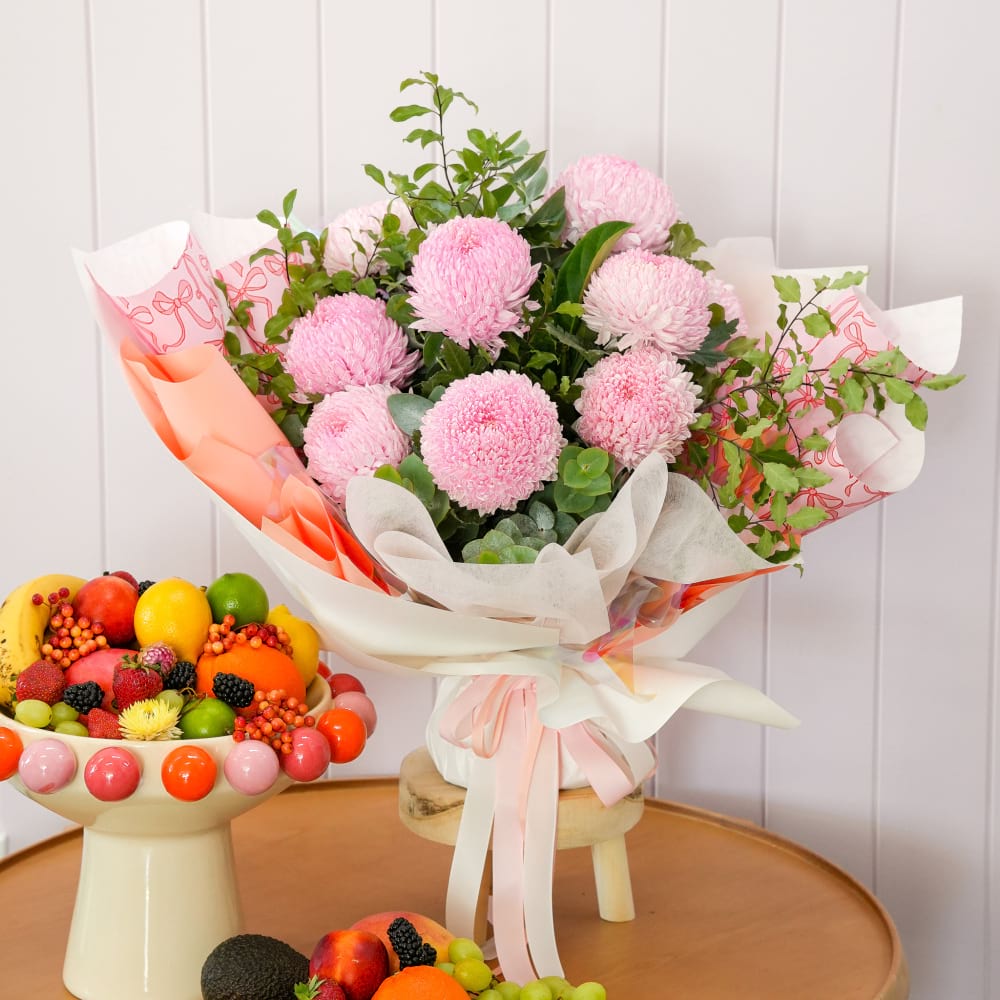 PomPom Disbud Bouquet